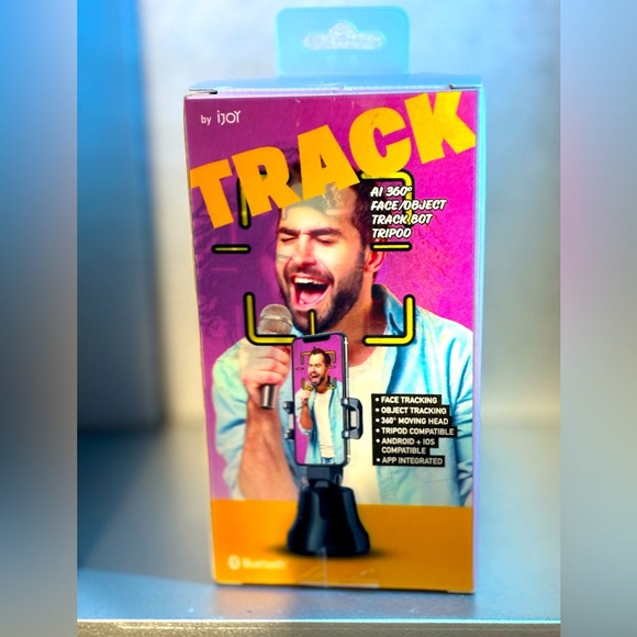 TRACK AI 360• FACE/OBJECT TRACK BOT TRIPOD - Picture 3 of 6